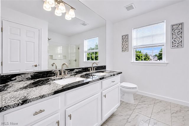 33275 Ambleside Drive, Avon Lake, OH 44012
