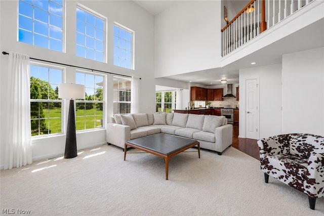 33275 Ambleside Drive, Avon Lake, OH 44012