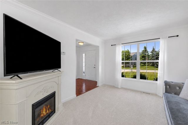 33275 Ambleside Drive, Avon Lake, OH 44012