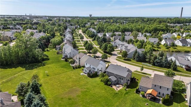 33275 Ambleside Drive, Avon Lake, OH 44012