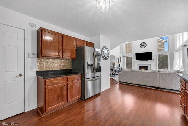 33275 Ambleside Drive, Avon Lake, OH 44012