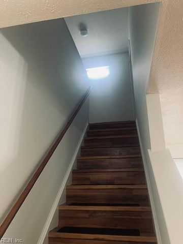 304 Bradmere LOOP, Newport News, VA 23608