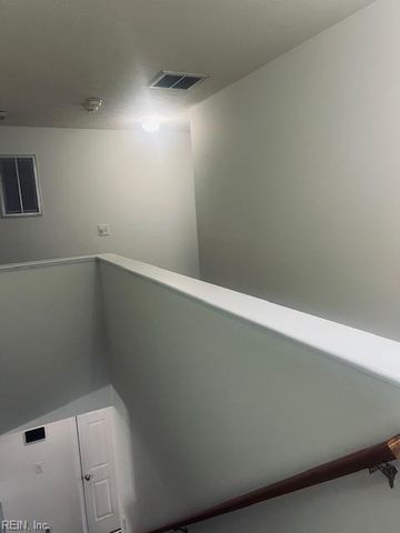 304 Bradmere LOOP, Newport News, VA 23608