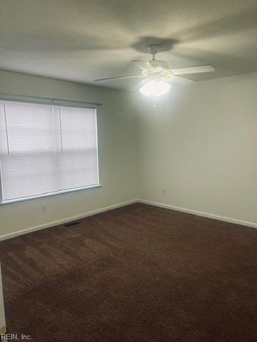 304 Bradmere LOOP, Newport News, VA 23608