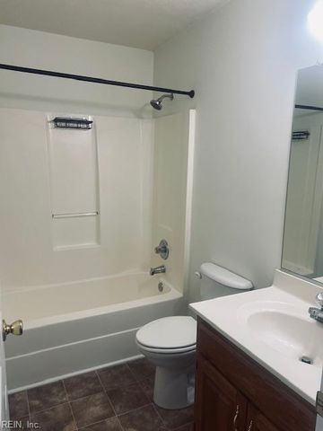 304 Bradmere LOOP, Newport News, VA 23608