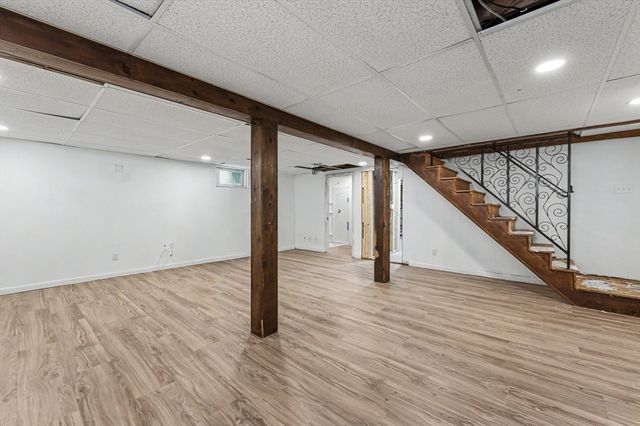 28 Carrington Ave, Dracut, MA 01826