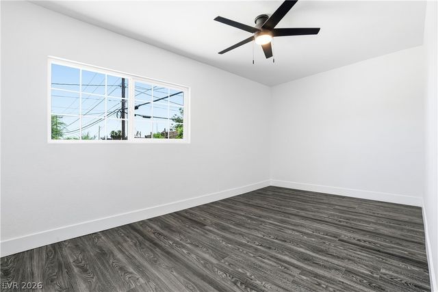 1809 Oakwood Avenue, North Las Vegas, NV 89030