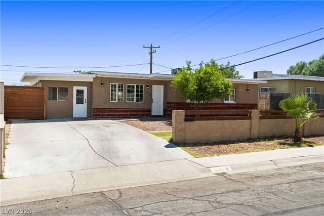 1809 Oakwood Avenue, North Las Vegas, NV 89030