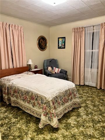 514 S Washington St, City Of But Sw, PA 16001