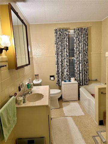 514 S Washington St, City Of But Sw, PA 16001