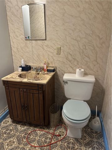 514 S Washington St, City Of But Sw, PA 16001