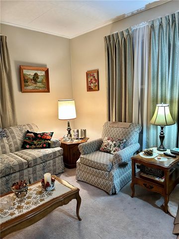 514 S Washington St, City Of But Sw, PA 16001