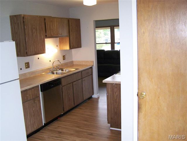 11200 Fawnway Drive, St Louis, MO 63126
