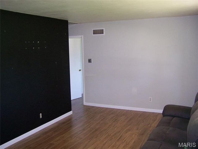 11200 Fawnway Drive, St Louis, MO 63126