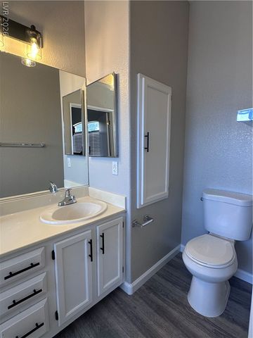 5415 West Harmon Avenue 1076, Las Vegas, NV 89103