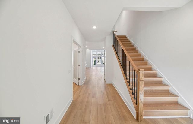 6172 AMBER LN, Haymarket, VA 20169