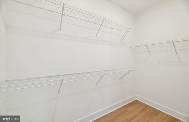 6172 AMBER LN, Haymarket, VA 20169