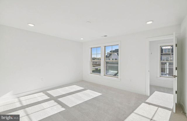 6172 AMBER LN, Haymarket, VA 20169