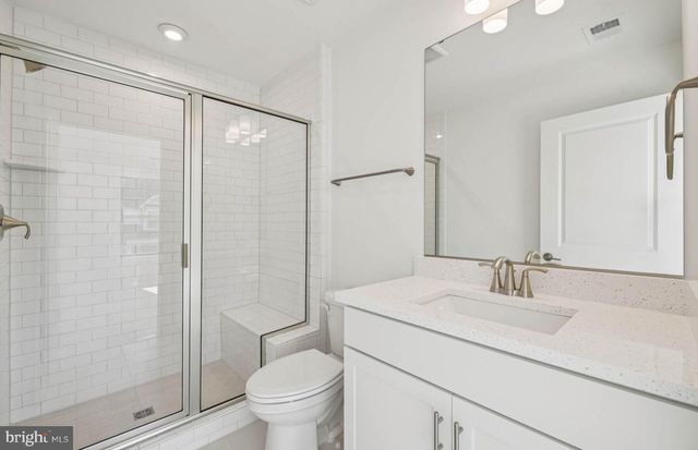 6172 AMBER LN, Haymarket, VA 20169