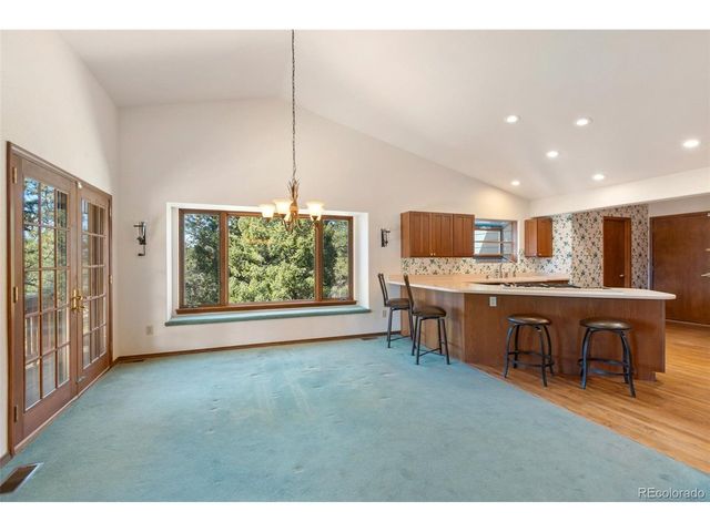 48 Walden Lake Cir, Divide, CO 80814