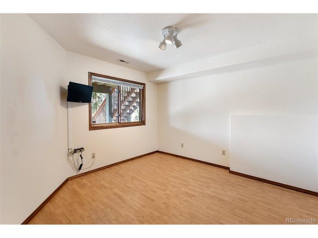 48 Walden Lake Cir, Divide, CO 80814