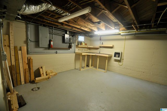 806 SW 4TH AVENUE, Cullman, AL 35055