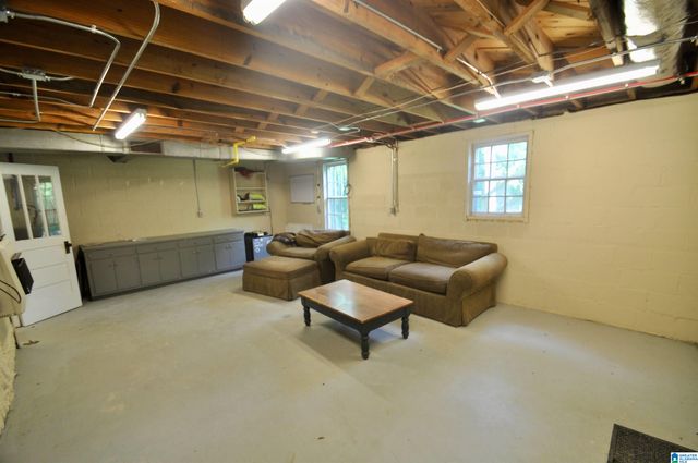 806 SW 4TH AVENUE, Cullman, AL 35055