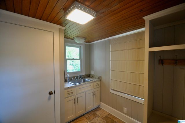 806 SW 4TH AVENUE, Cullman, AL 35055