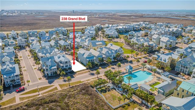 238 Grand Blvd, Port Aransas, TX 78373