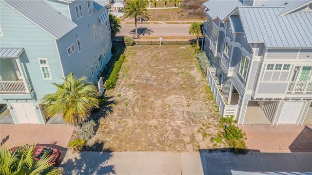 238 Grand Blvd, Port Aransas, TX 78373