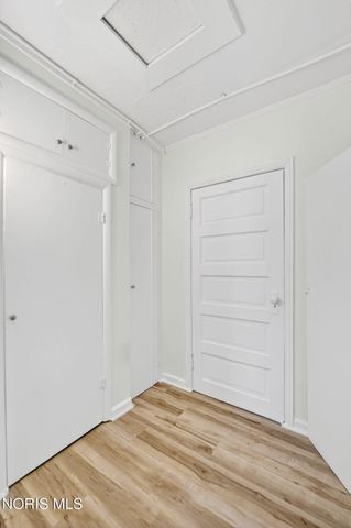 1464 Sunshine Street, Oregon, OH 43616