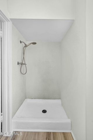 1464 Sunshine Street, Oregon, OH 43616