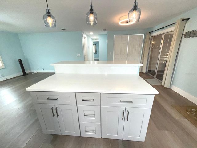 725 SUGAR PALM STREET, Largo, FL 33778