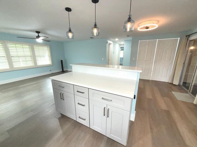 725 SUGAR PALM STREET, Largo, FL 33778