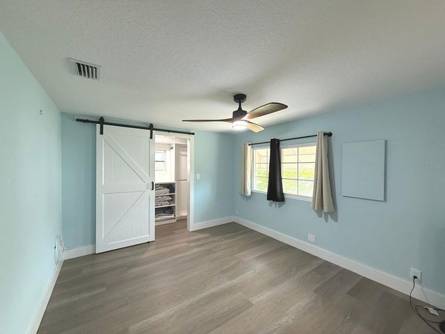 725 SUGAR PALM STREET, Largo, FL 33778