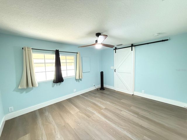 725 SUGAR PALM STREET, Largo, FL 33778