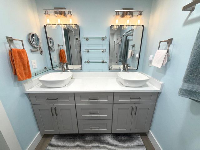 725 SUGAR PALM STREET, Largo, FL 33778