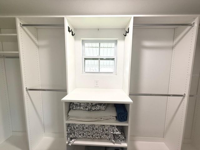 725 SUGAR PALM STREET, Largo, FL 33778