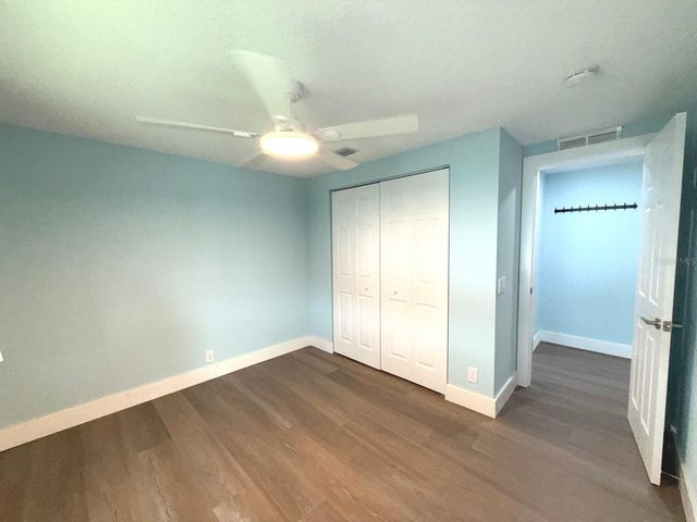 725 SUGAR PALM STREET, Largo, FL 33778