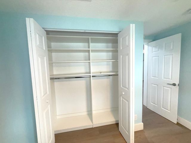 725 SUGAR PALM STREET, Largo, FL 33778