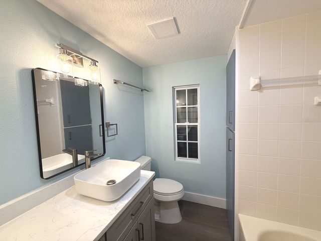 725 SUGAR PALM STREET, Largo, FL 33778