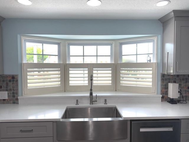 725 SUGAR PALM STREET, Largo, FL 33778