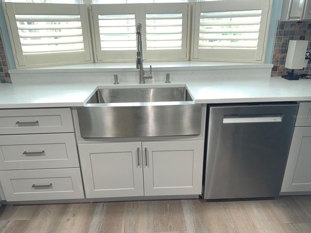 725 SUGAR PALM STREET, Largo, FL 33778