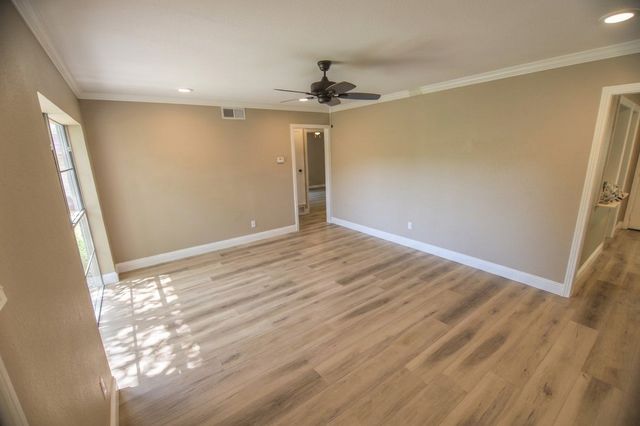 3539 S Ewing Avenue, Dallas, TX 75216