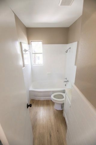 3539 S Ewing Avenue, Dallas, TX 75216
