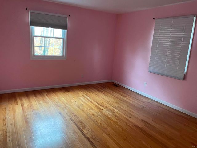 1916 W James Drive, Marion, IN 46952