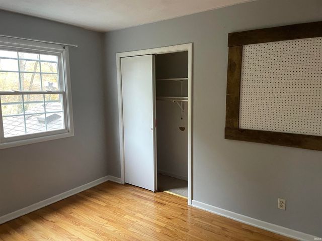 1916 W James Drive, Marion, IN 46952