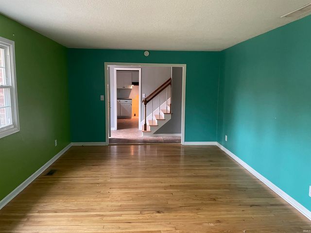 1916 W James Drive, Marion, IN 46952