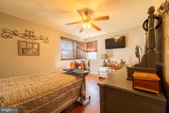 12 PLEASANTVIEW DR, Millville, NJ 08332