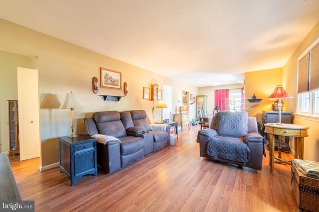 12 PLEASANTVIEW DR, Millville, NJ 08332